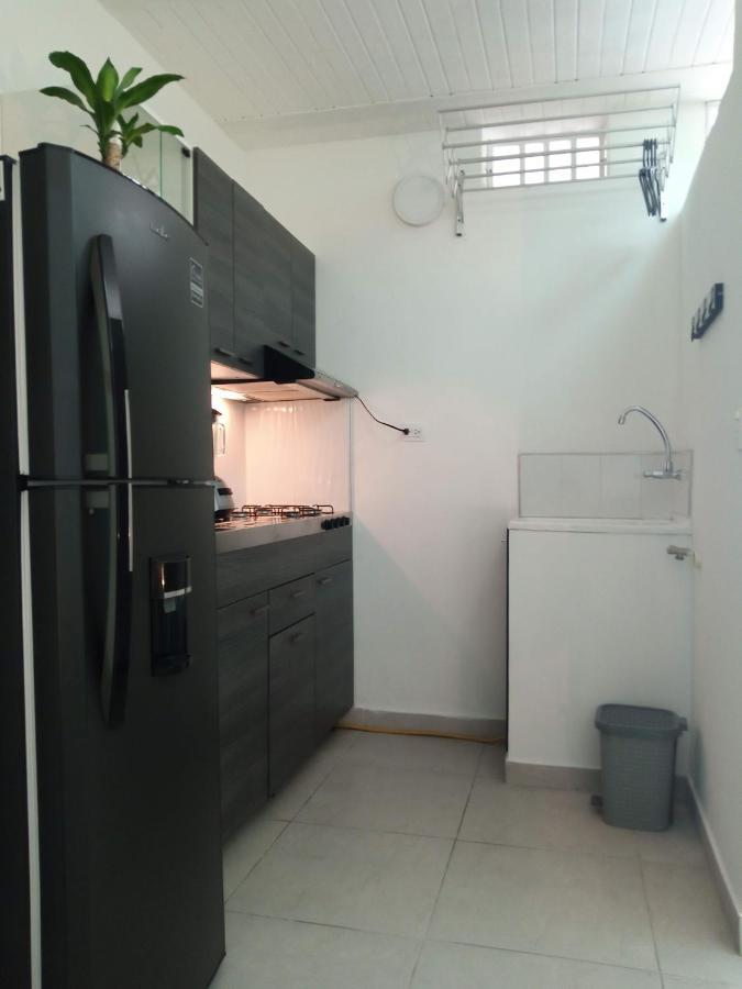 Vip Apartasuites Rosales Medellín Exterior foto